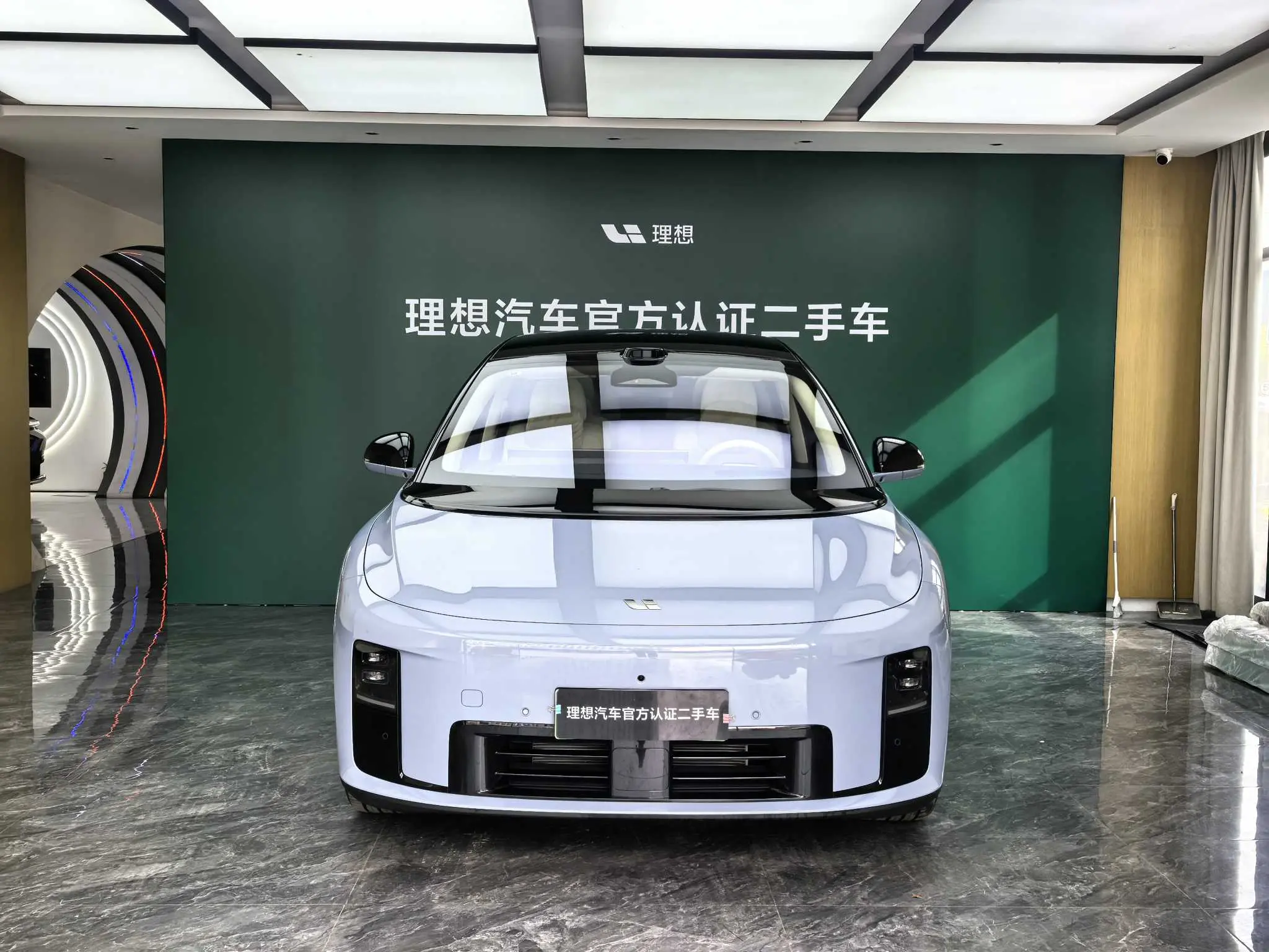 Li Ideal i8
