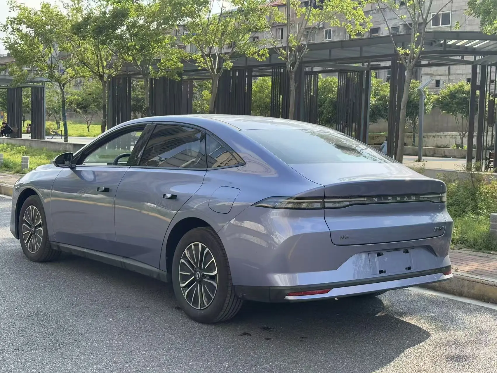 Nissan N6
