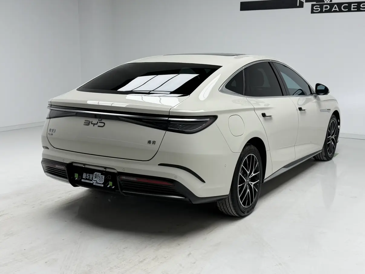 BYD Seal DM