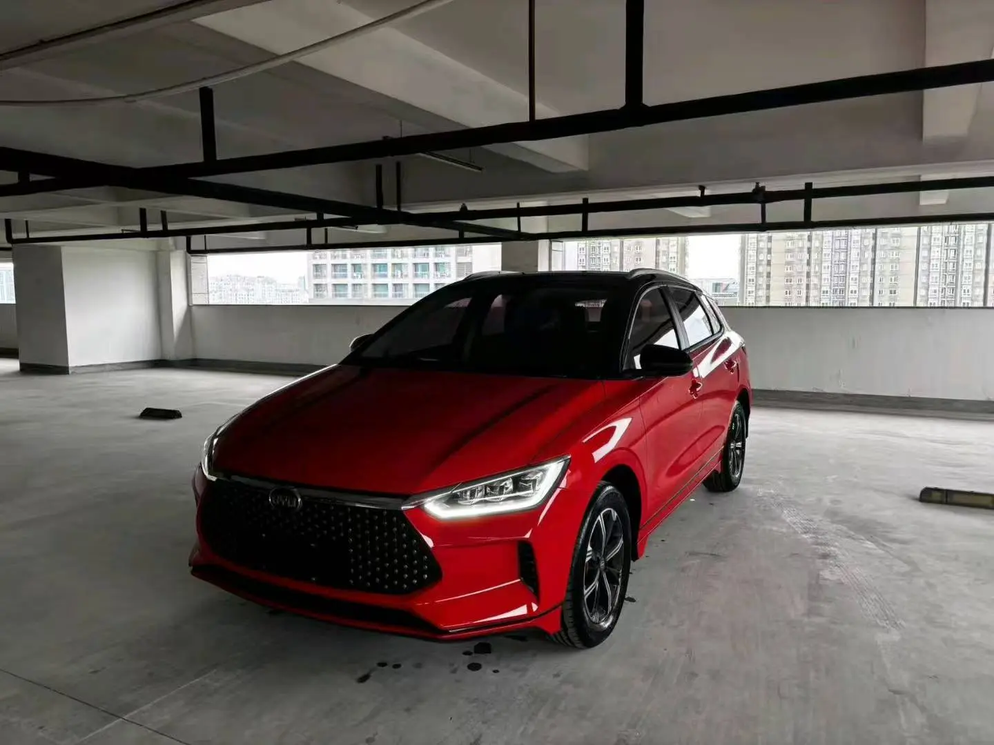 BYD e2