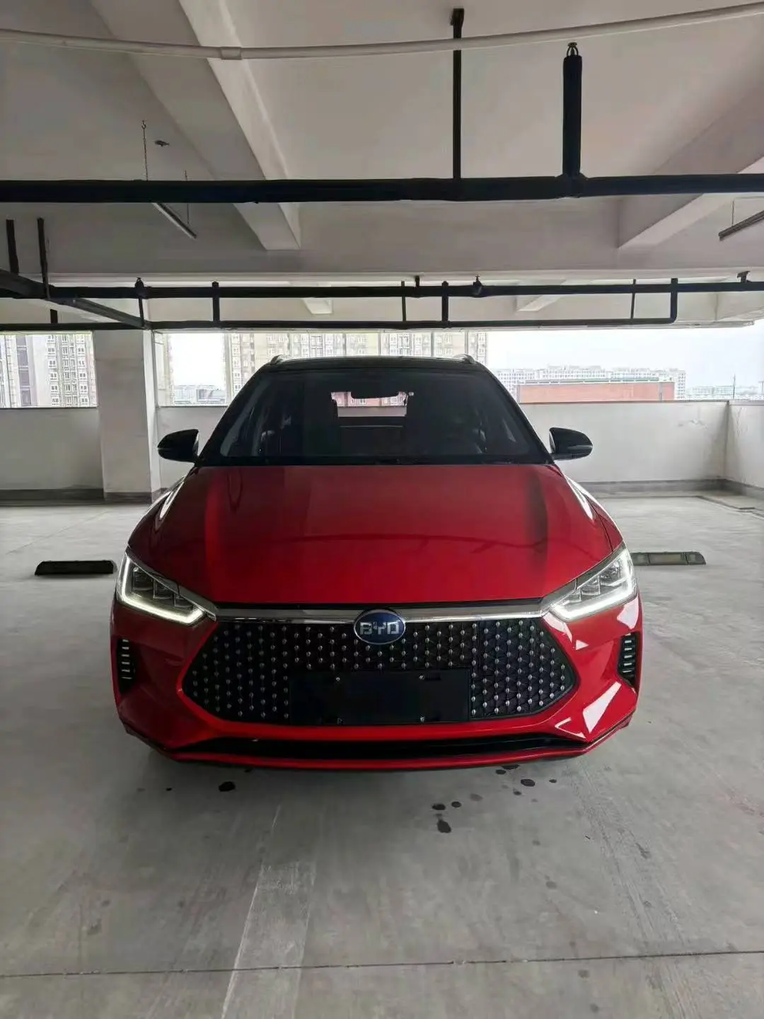 BYD e2