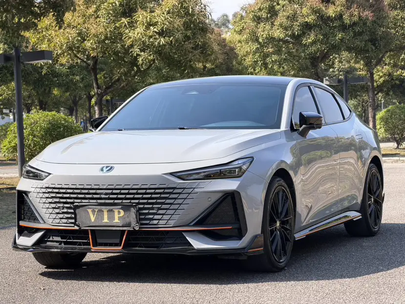 Changan UNI-V