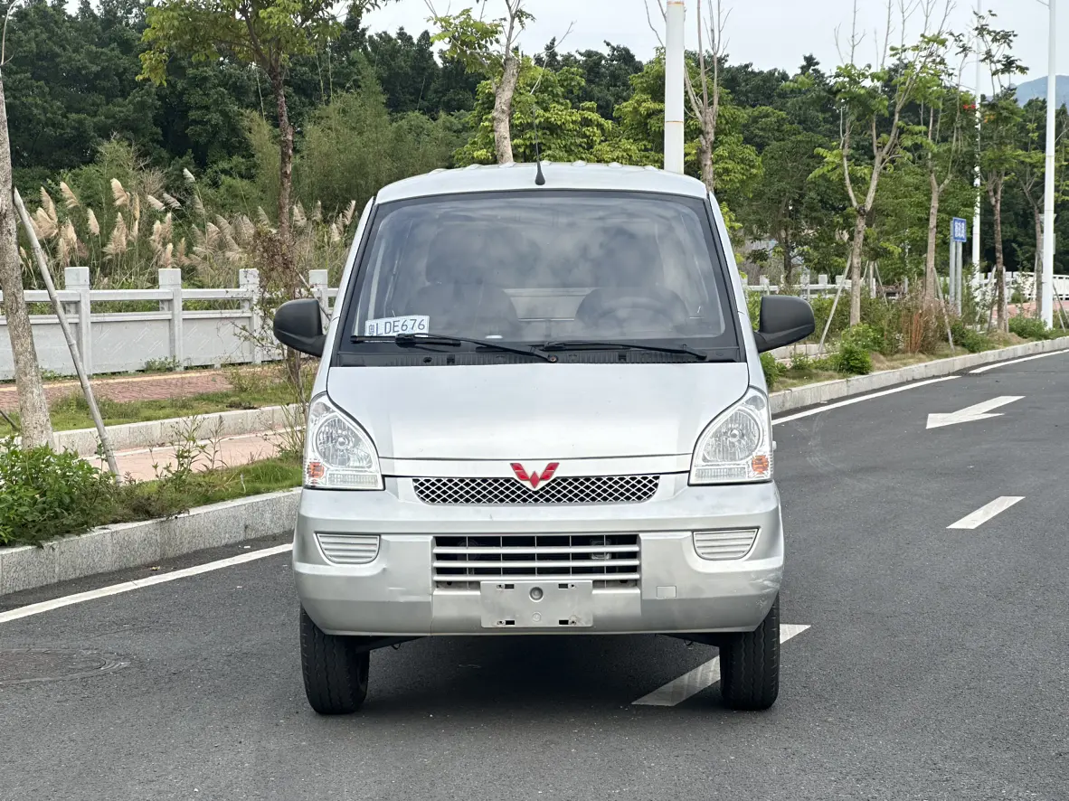 Wuling Rongguang EV