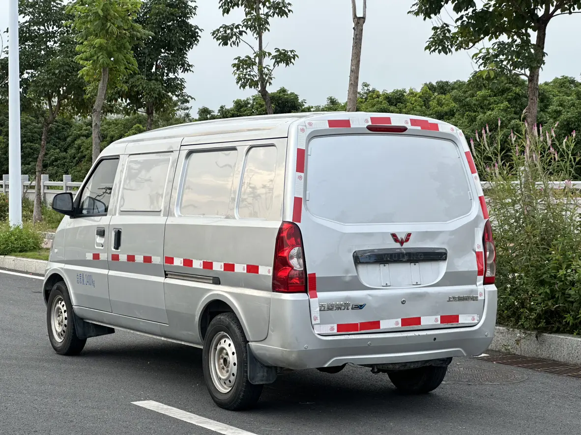 Wuling Rongguang EV