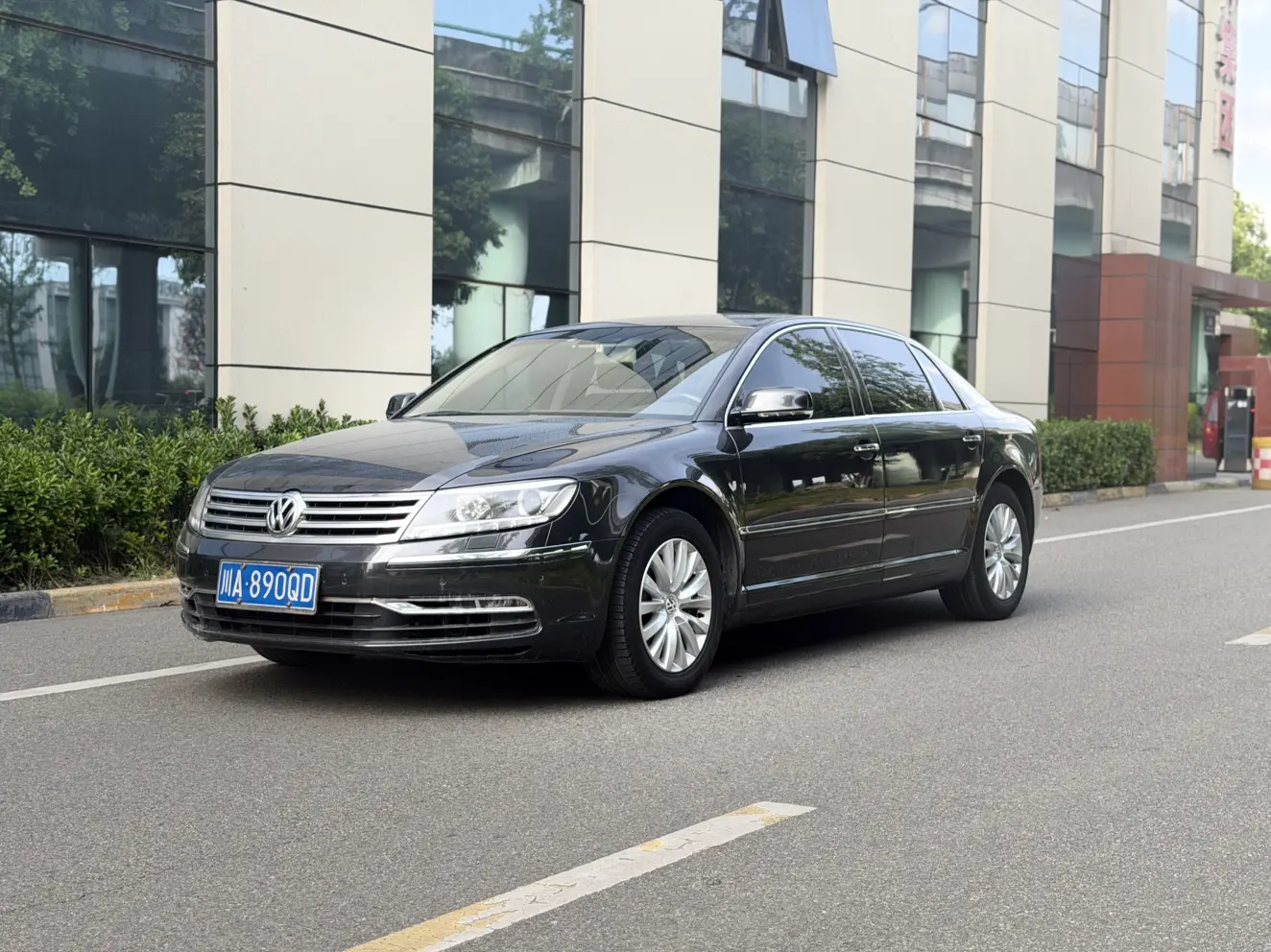 Volkswagen Phaeton / Phideon
