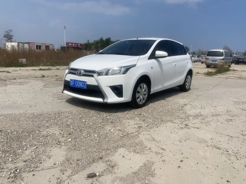 Toyota Yaris L