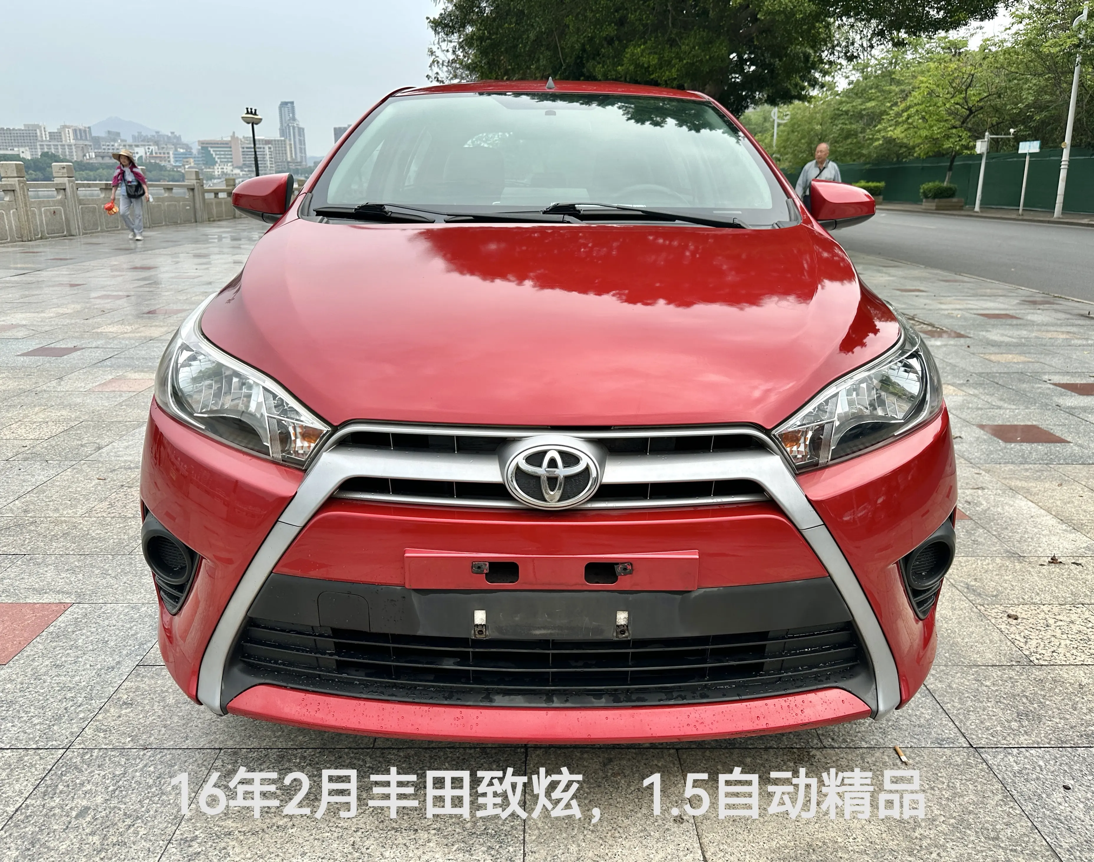 Toyota Yaris L