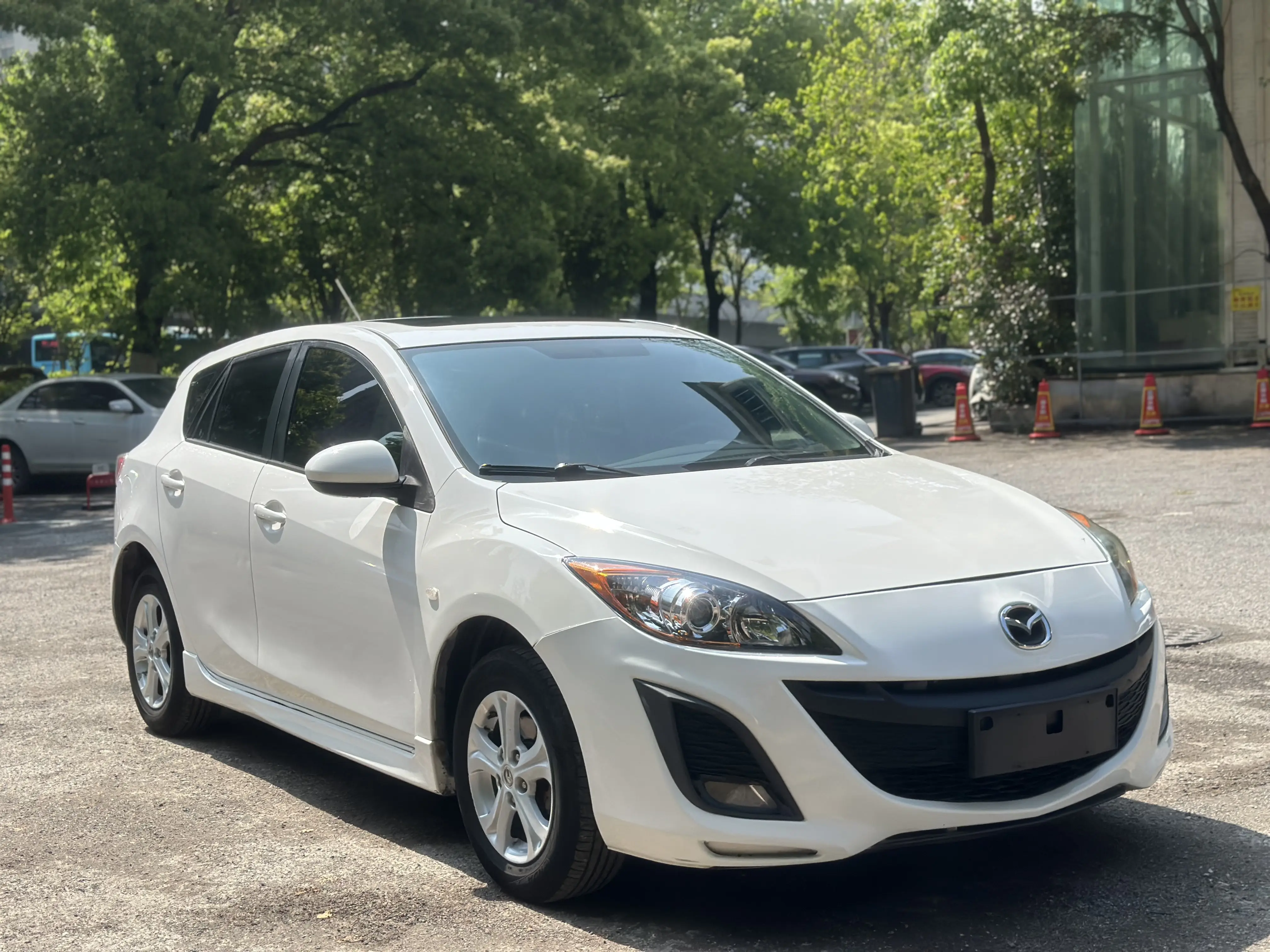 Mazda Axela