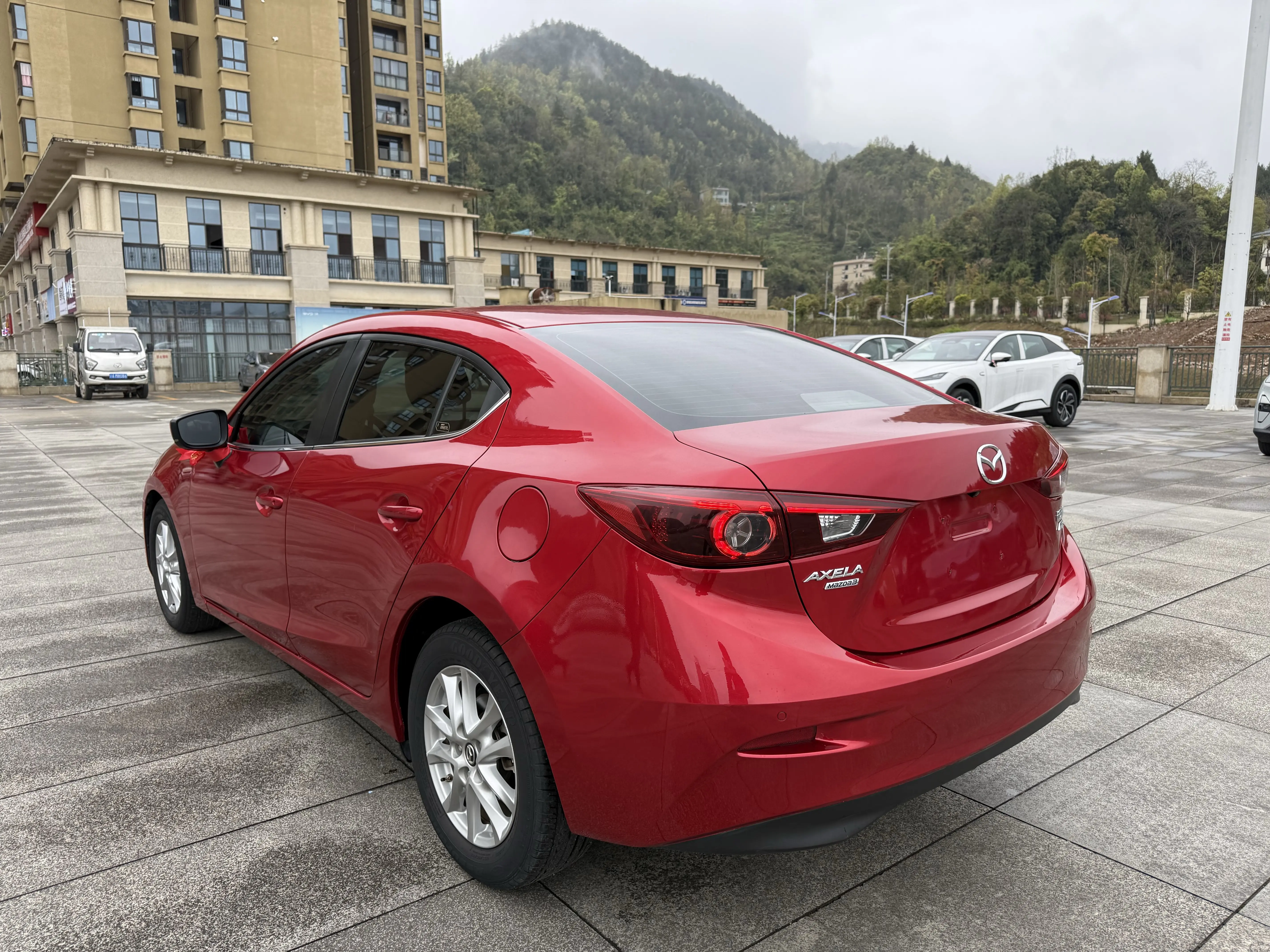 Mazda Axela