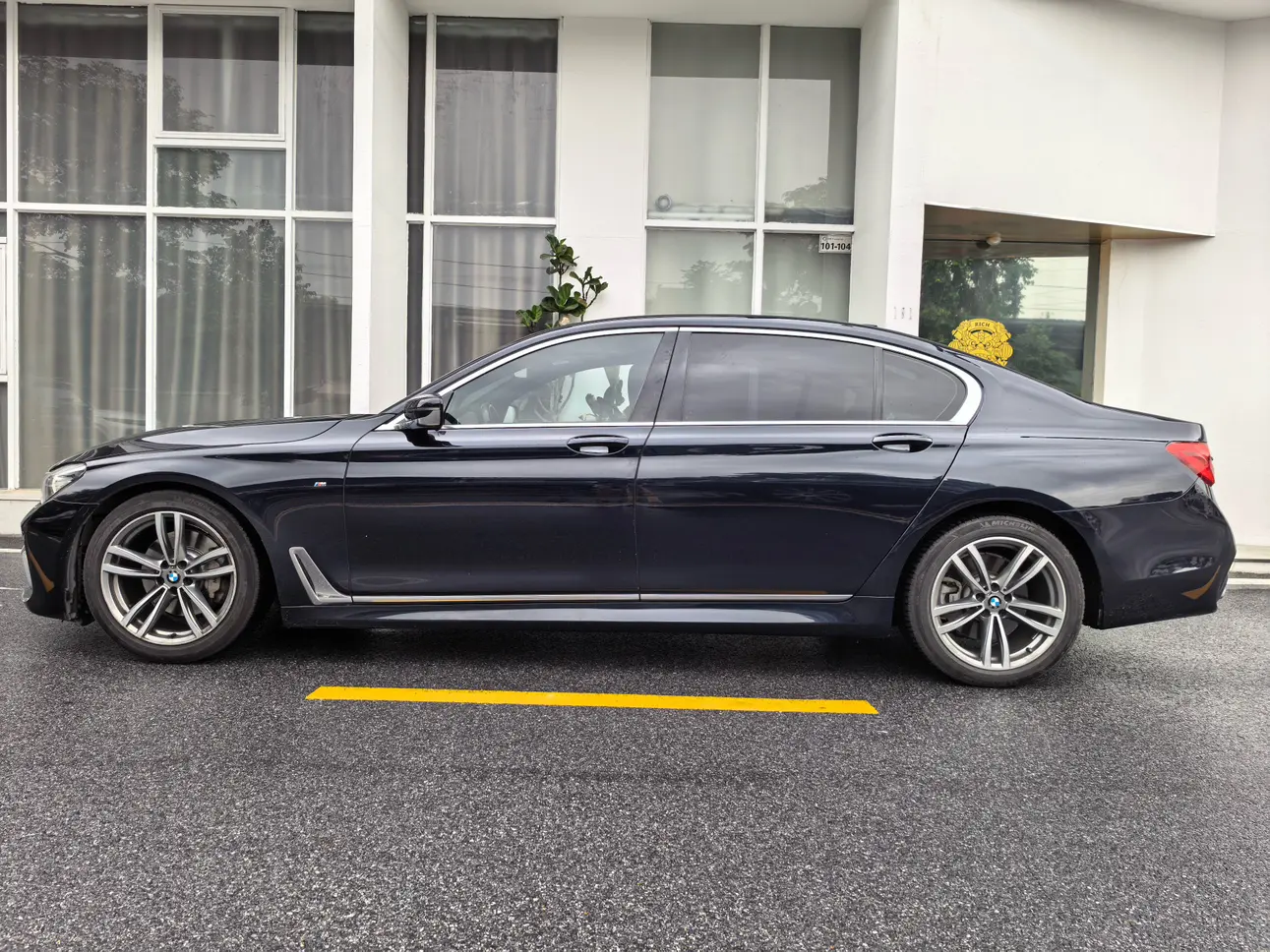 BMW 7 Series