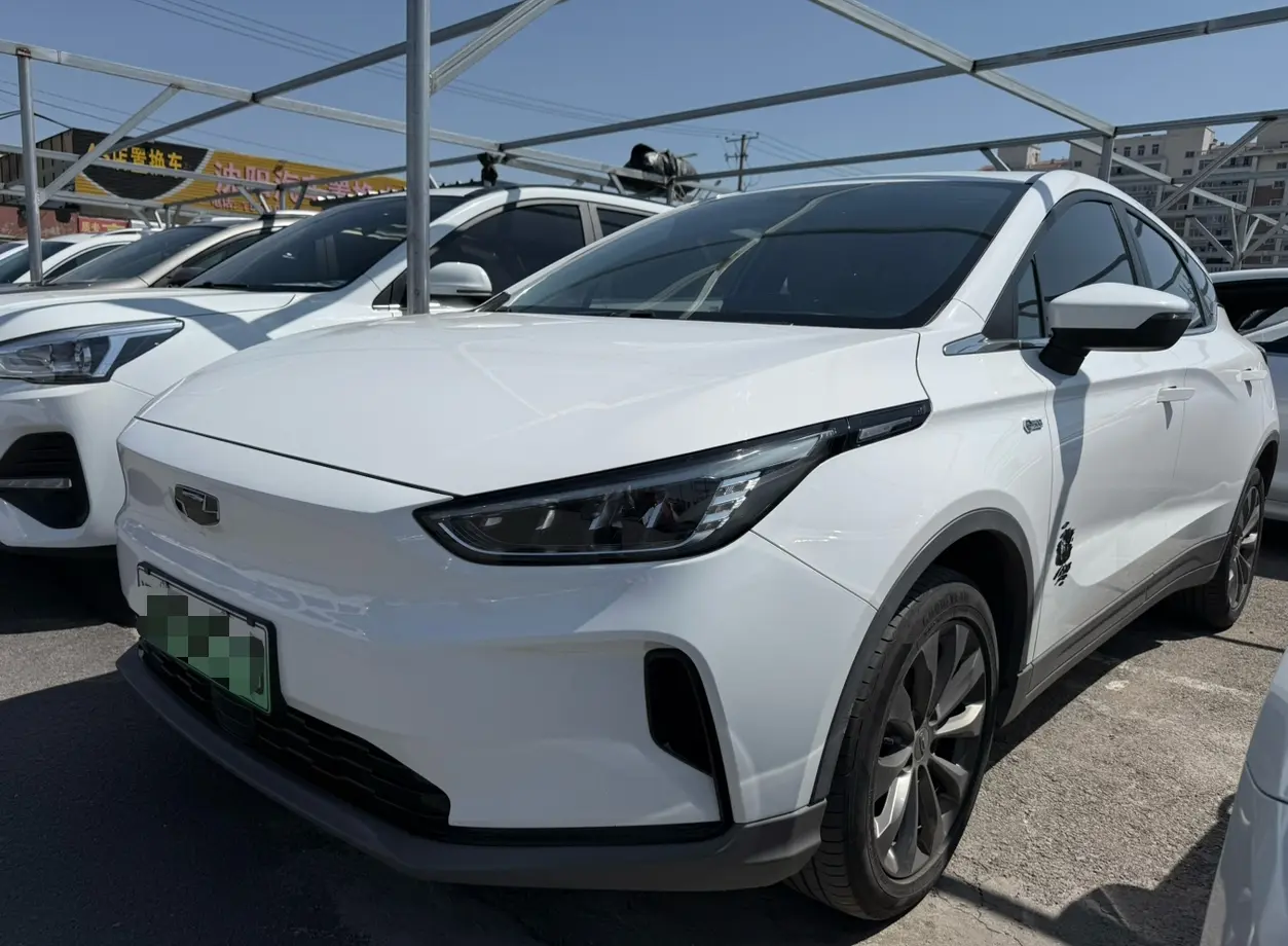 Geely Geometry C