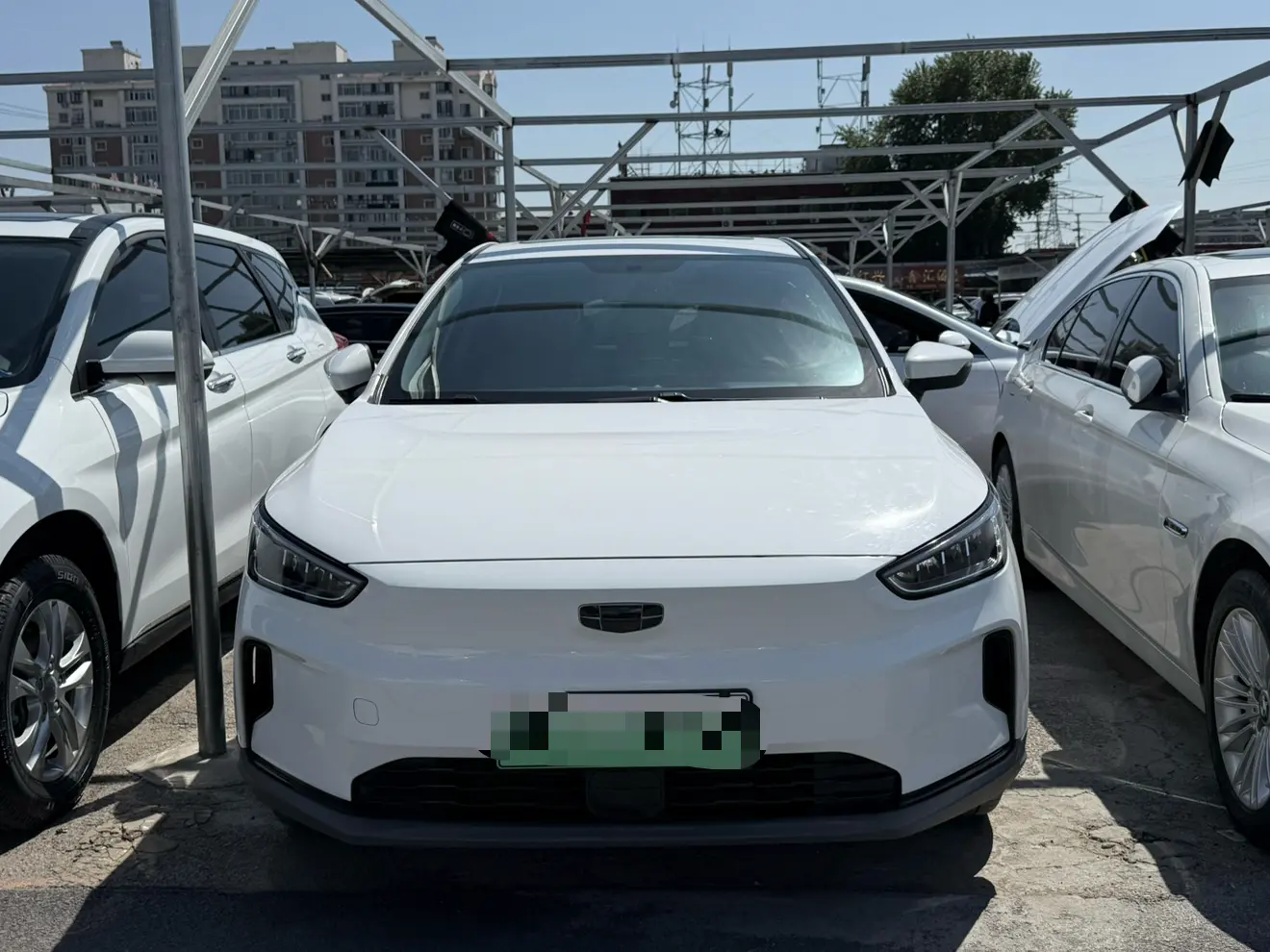 Geely Geometry C