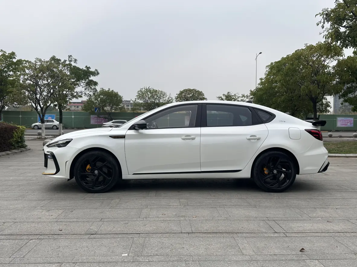 MG 6