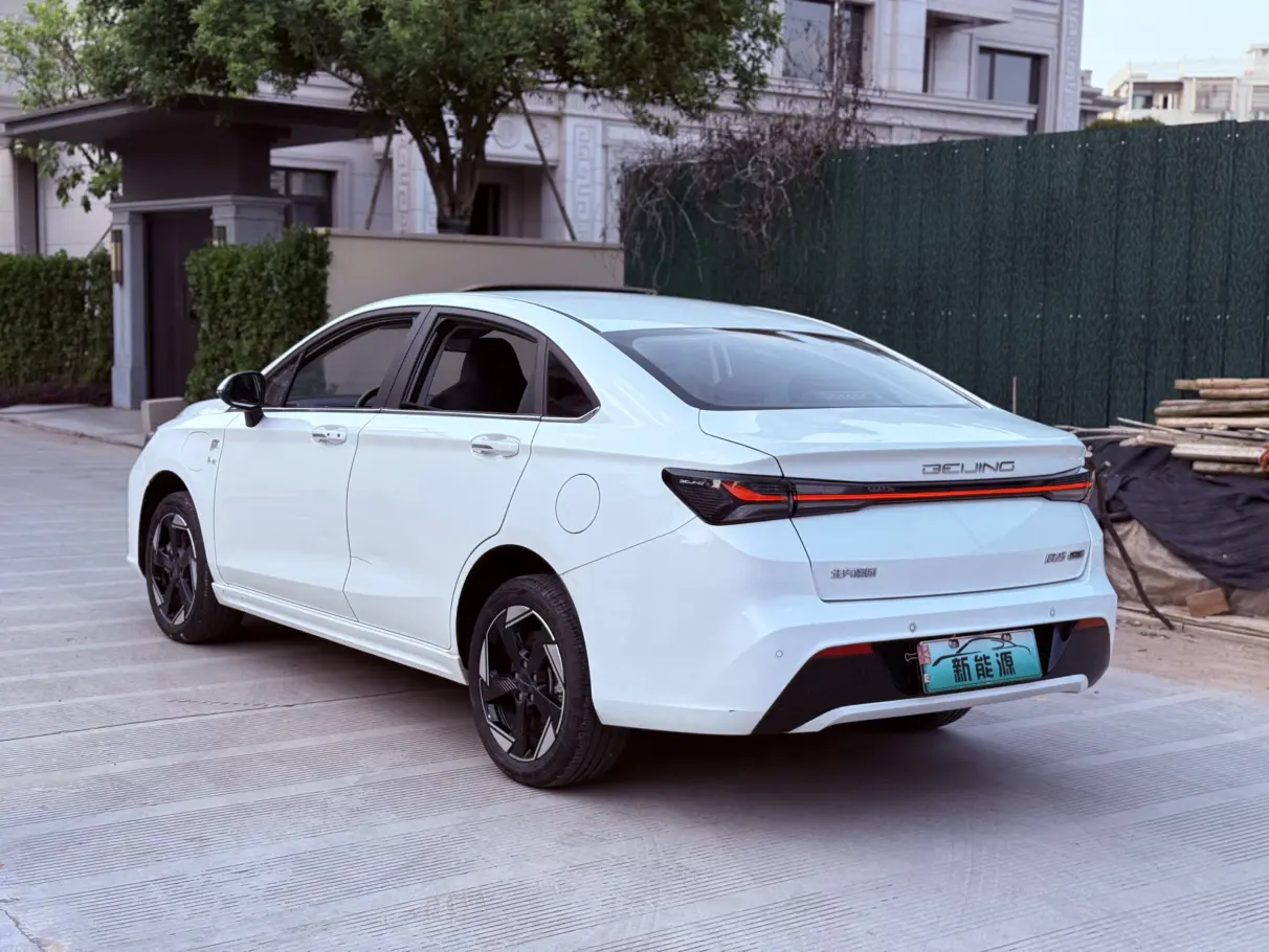 BAIC Beijing EU5 PLUS