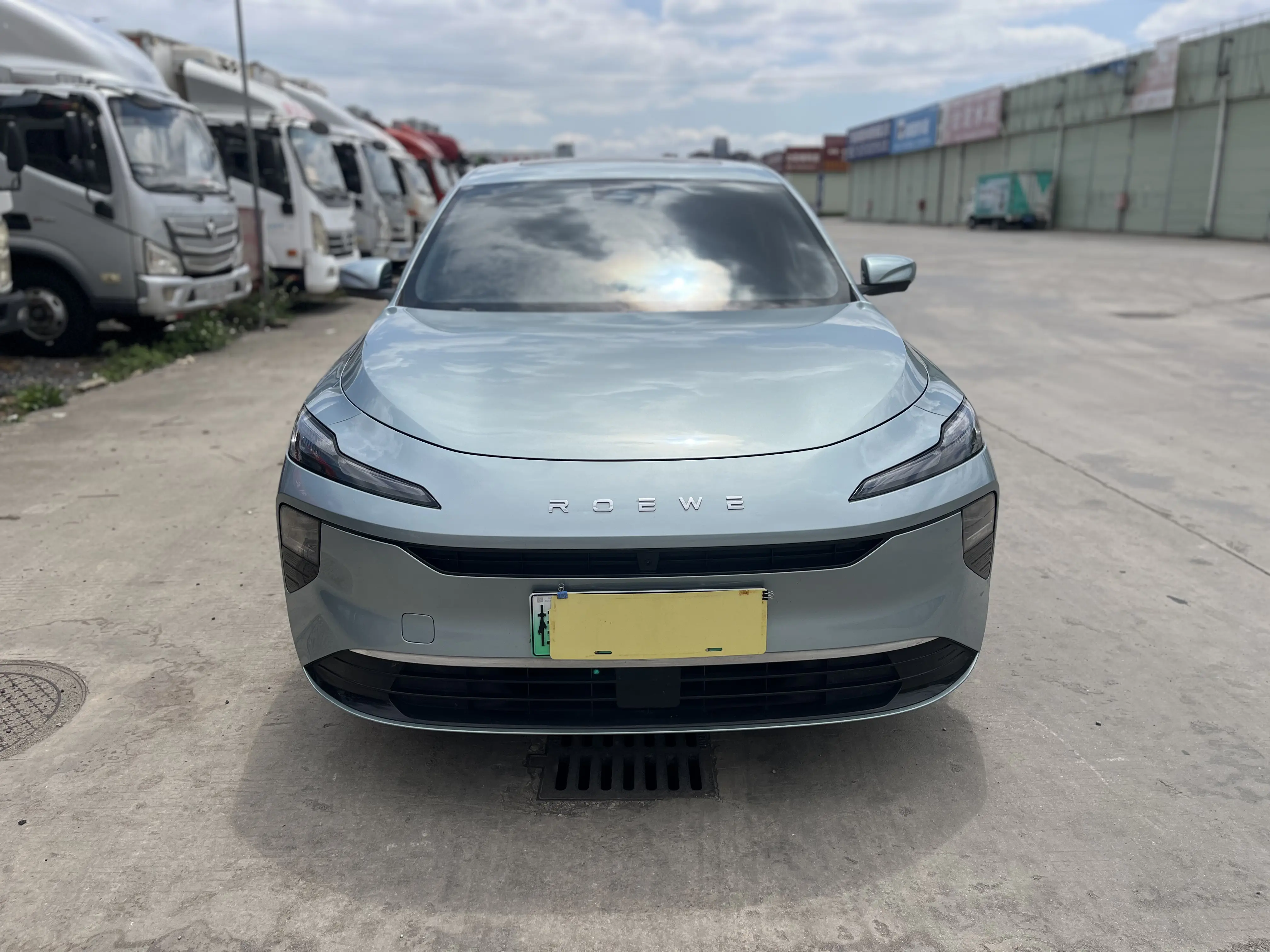 Roewe D6