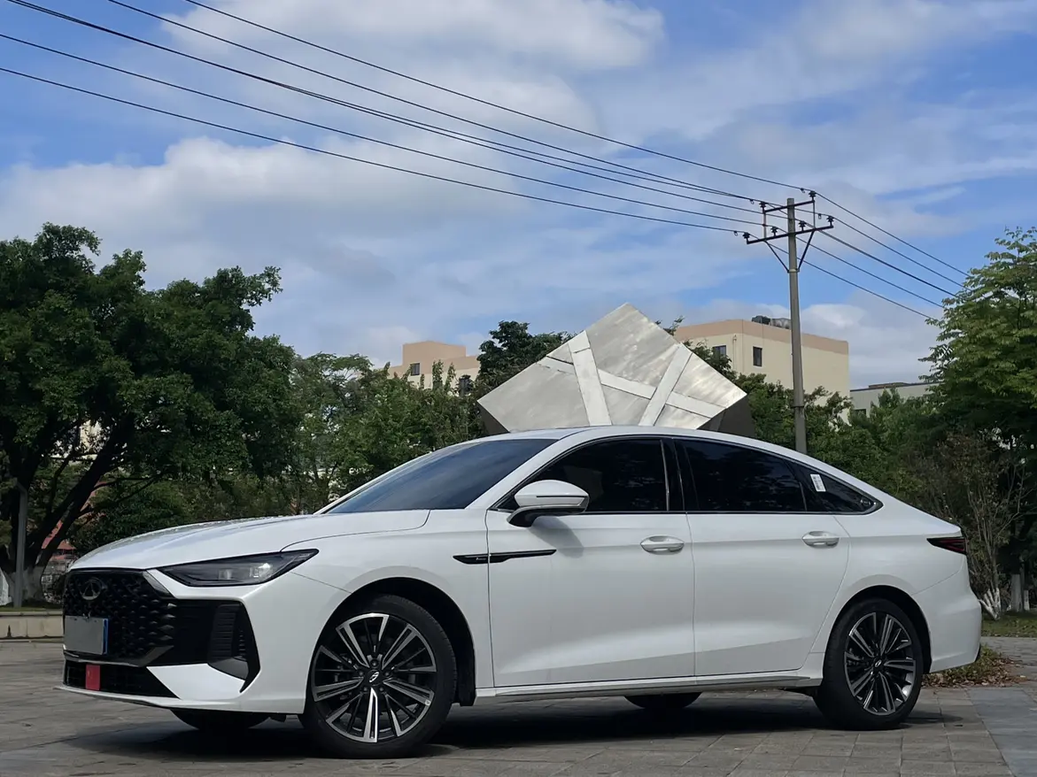 Chery Arrizo 8 PRO