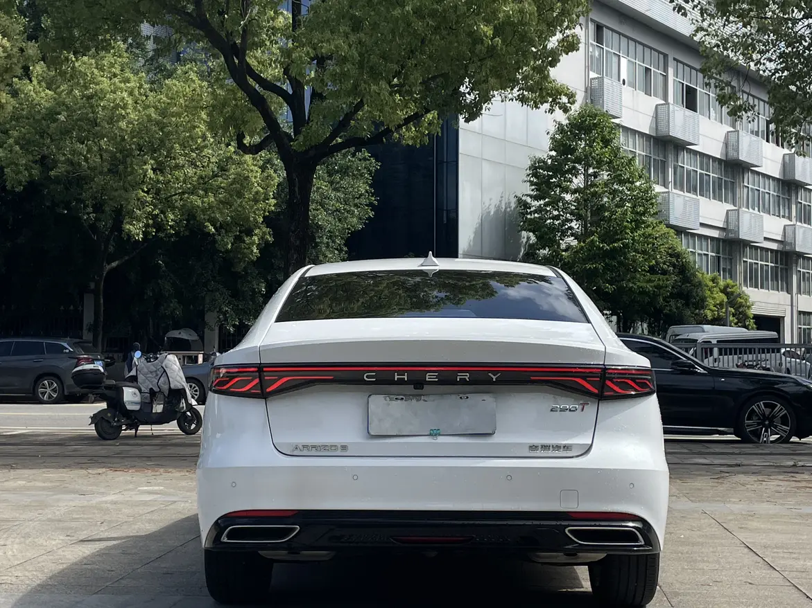 Chery Arrizo 8 PRO