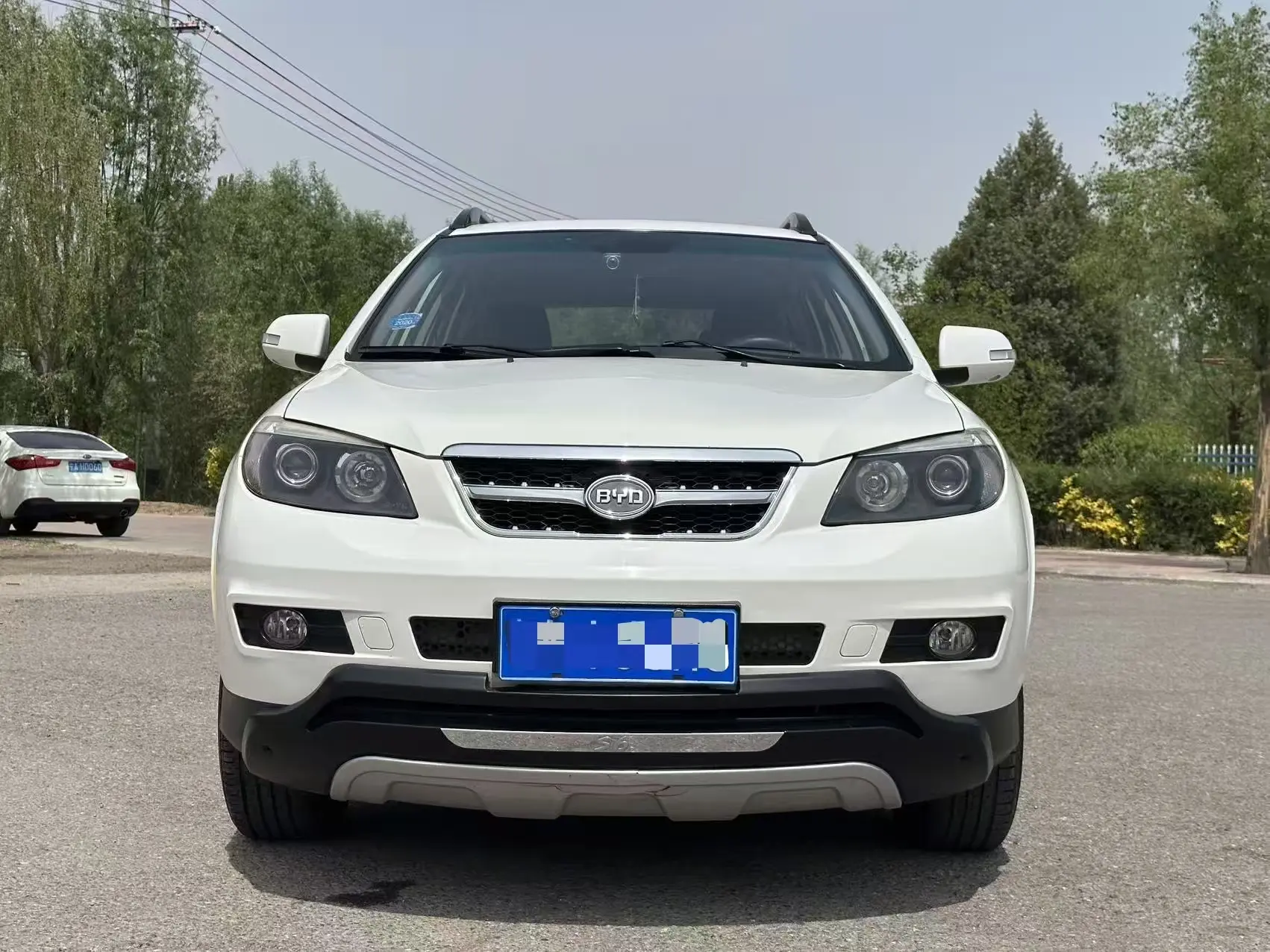 BYD S6