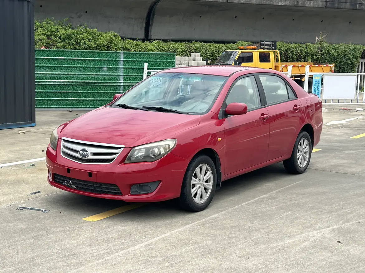 BYD L3