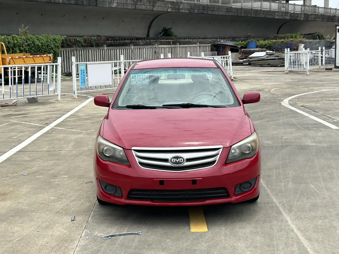 BYD L3