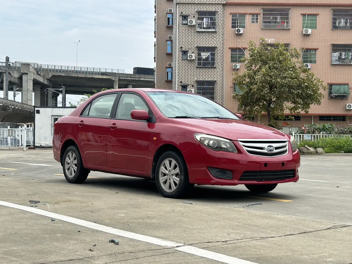 BYD L3