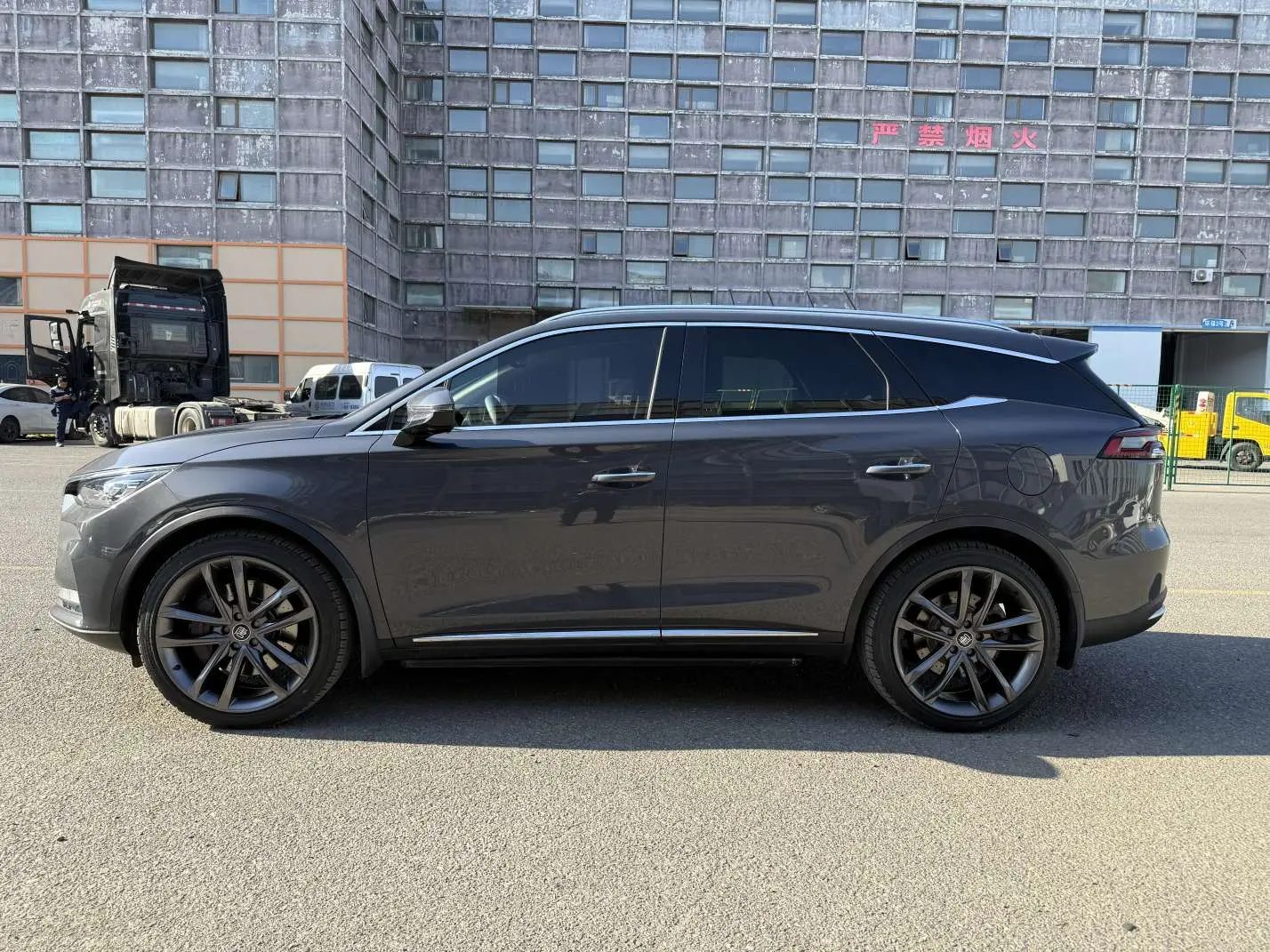 BYD Tang EV
