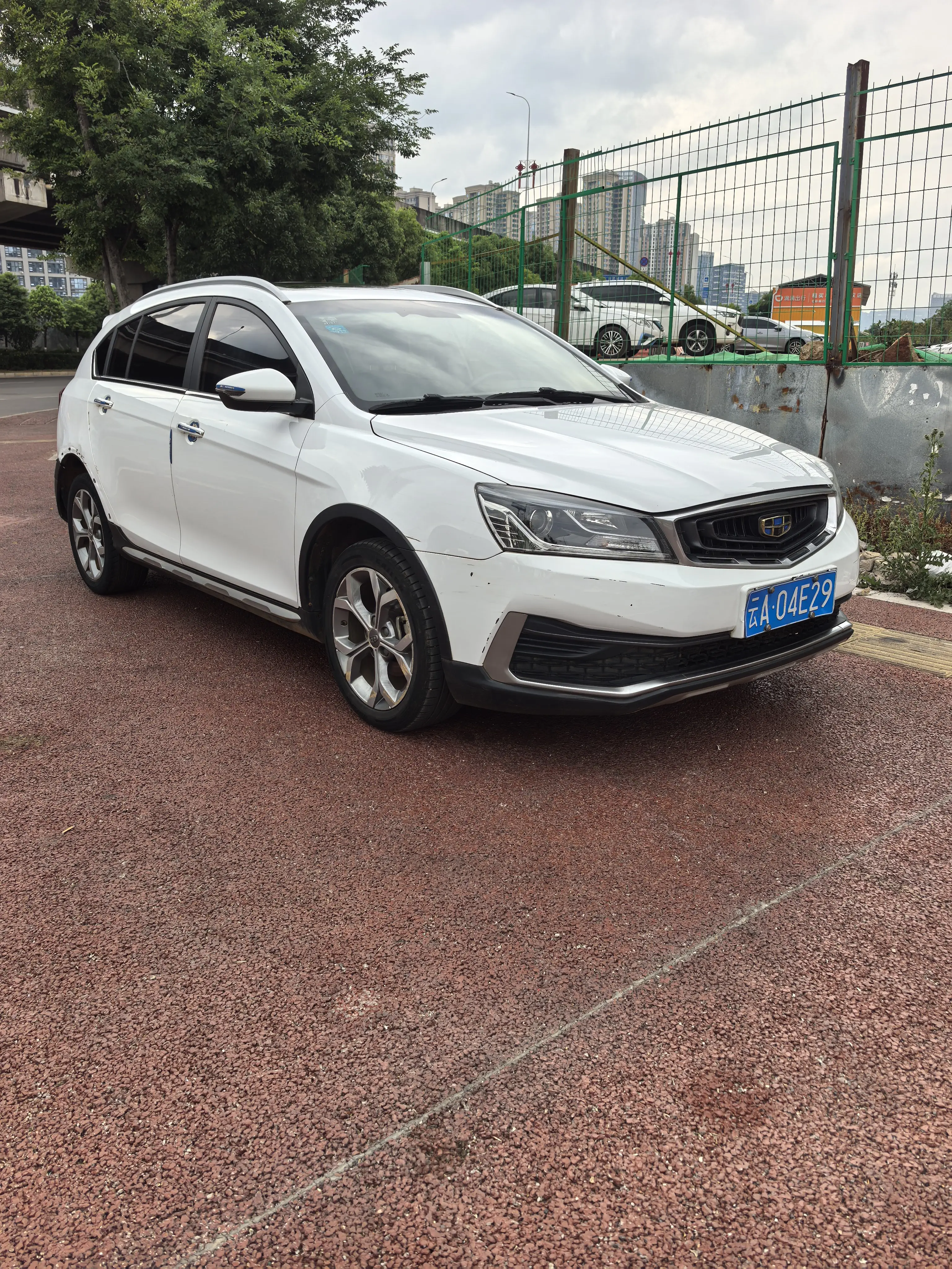 Geely Vision S1