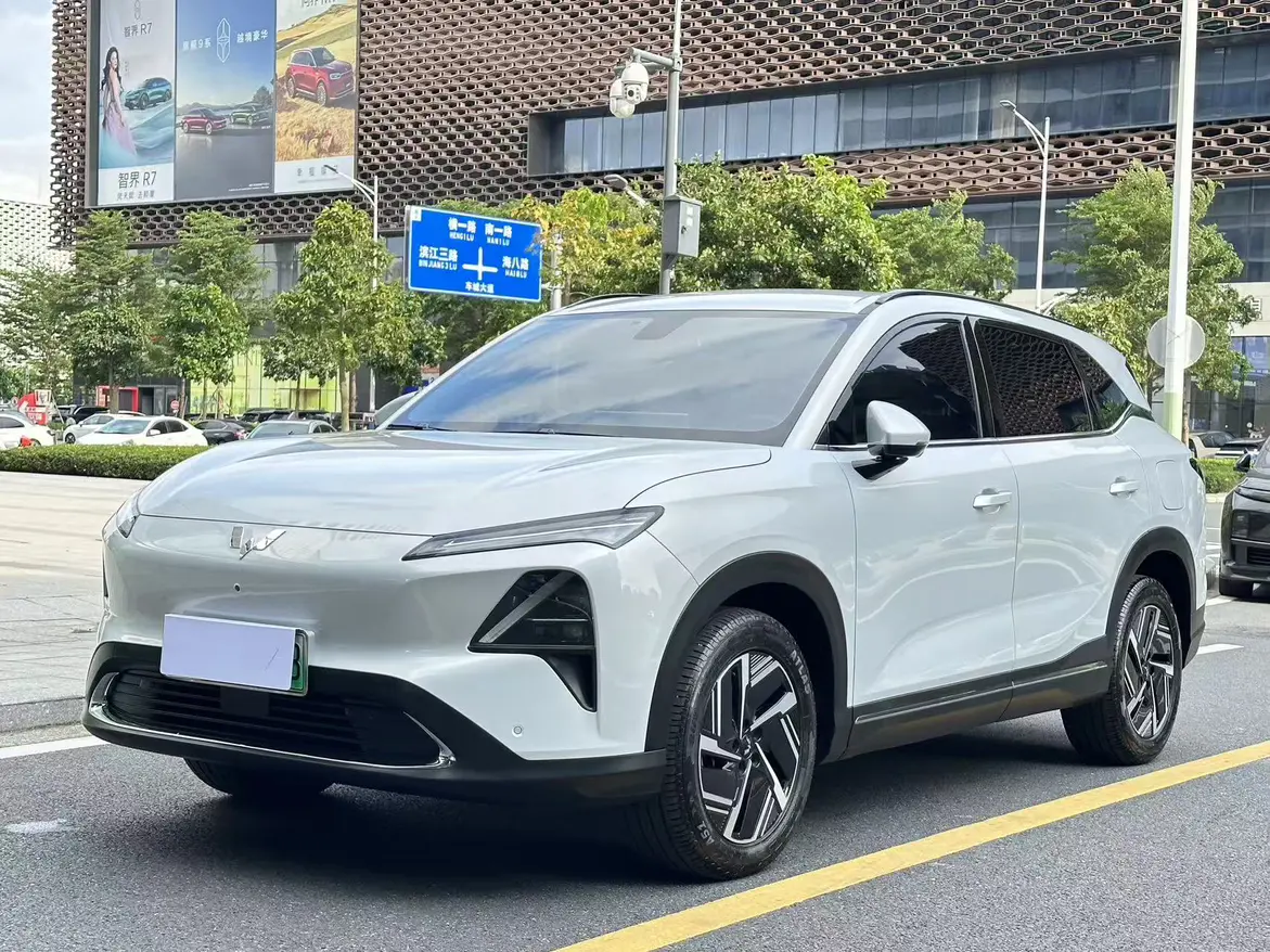 Wuling Starlight S PHEV