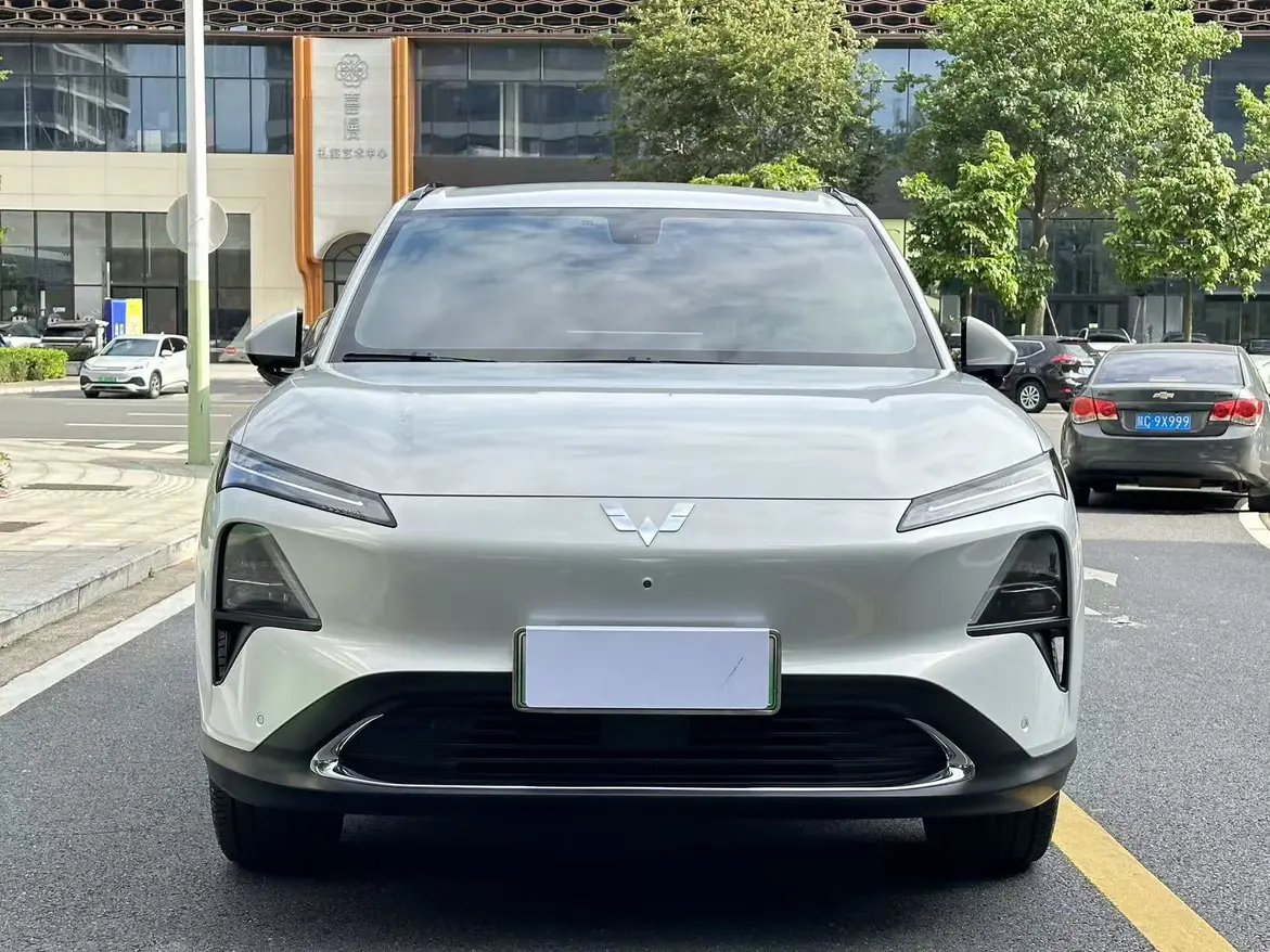 Wuling Starlight S PHEV