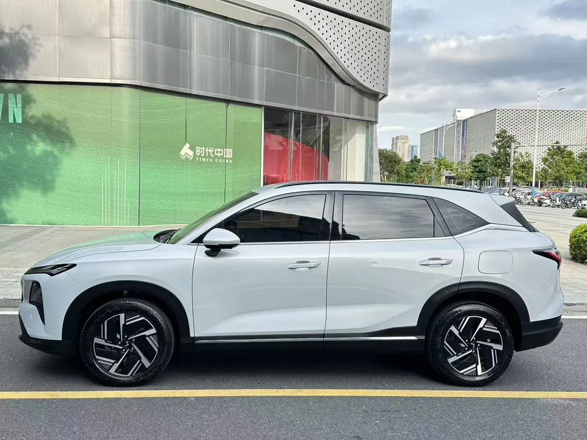 Wuling Starlight S PHEV
