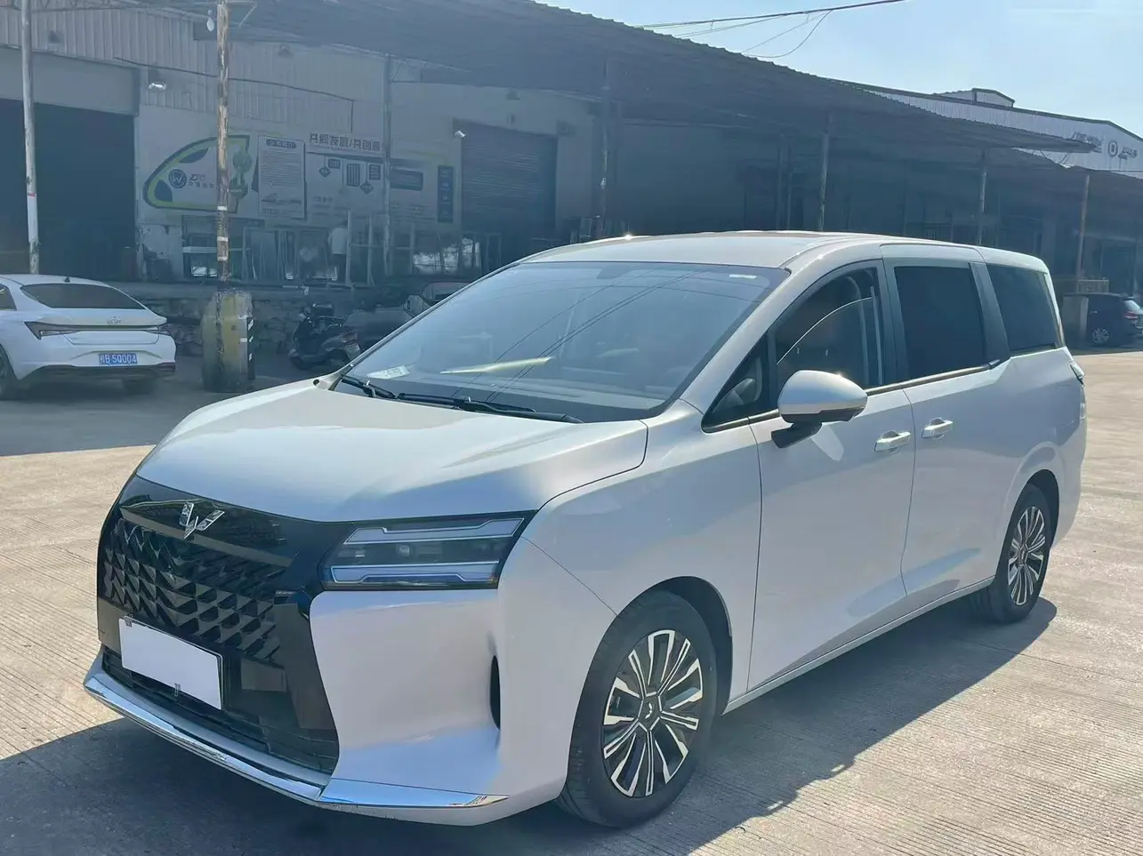 Wuling Starlight 730 PHEV