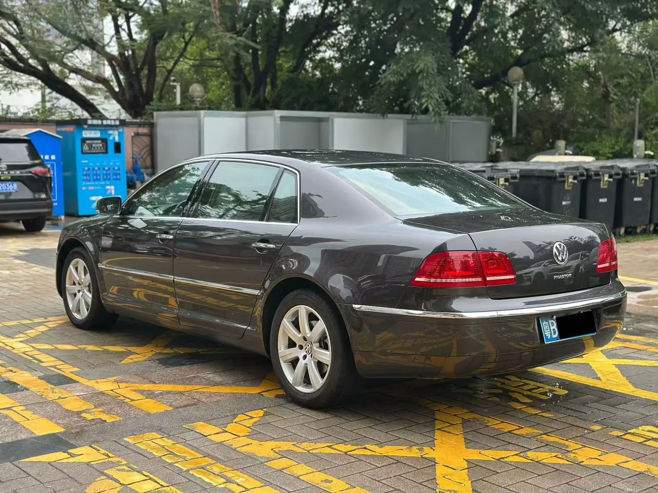 Volkswagen Phaeton / Phideon