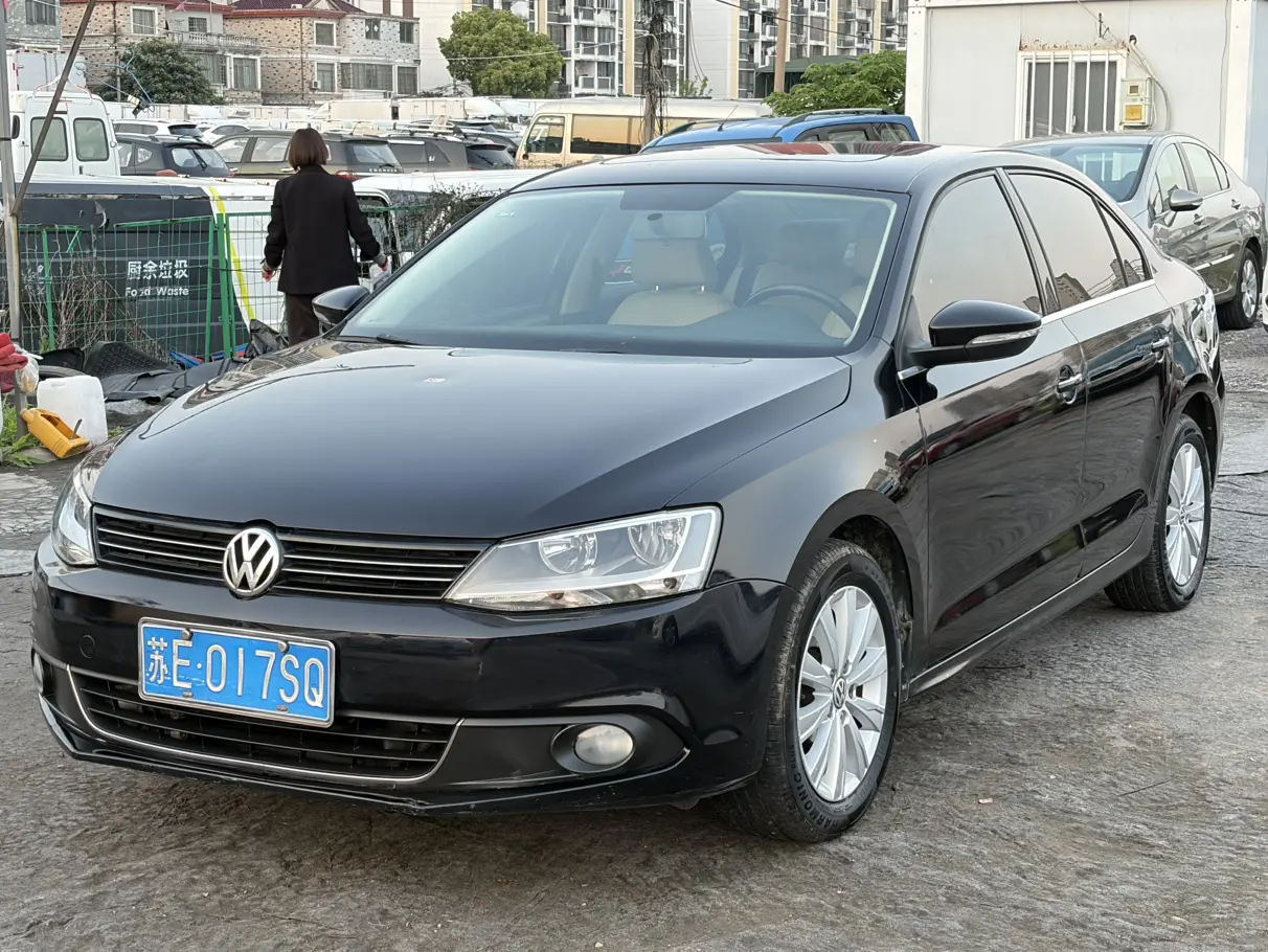Volkswagen Sagitar