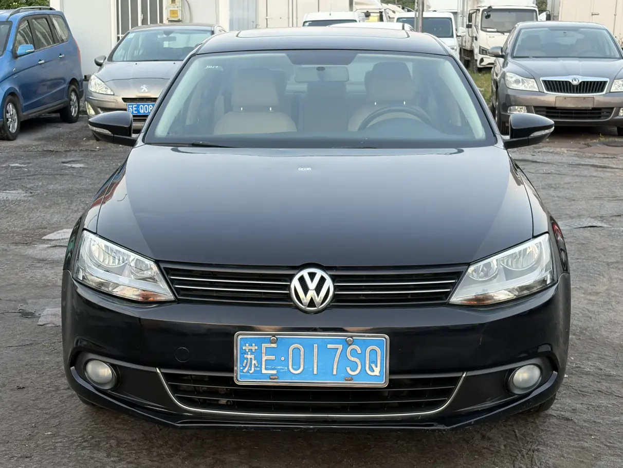 Volkswagen Sagitar