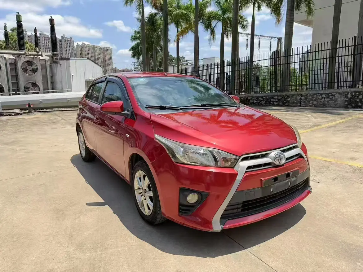 Toyota Yaris L