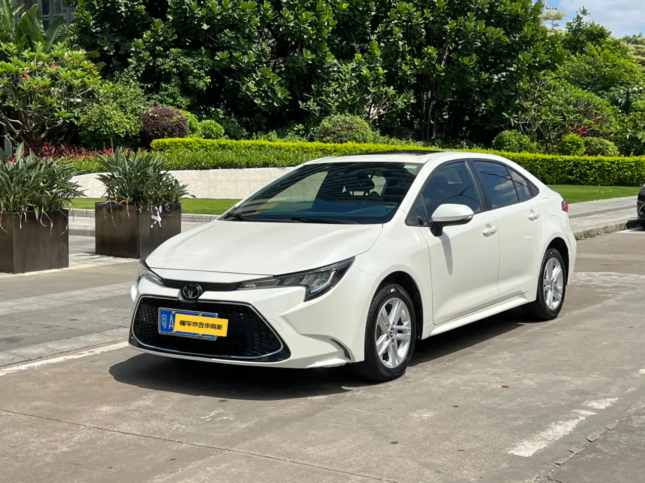 Toyota Levin (Lei Ling)  из Китая