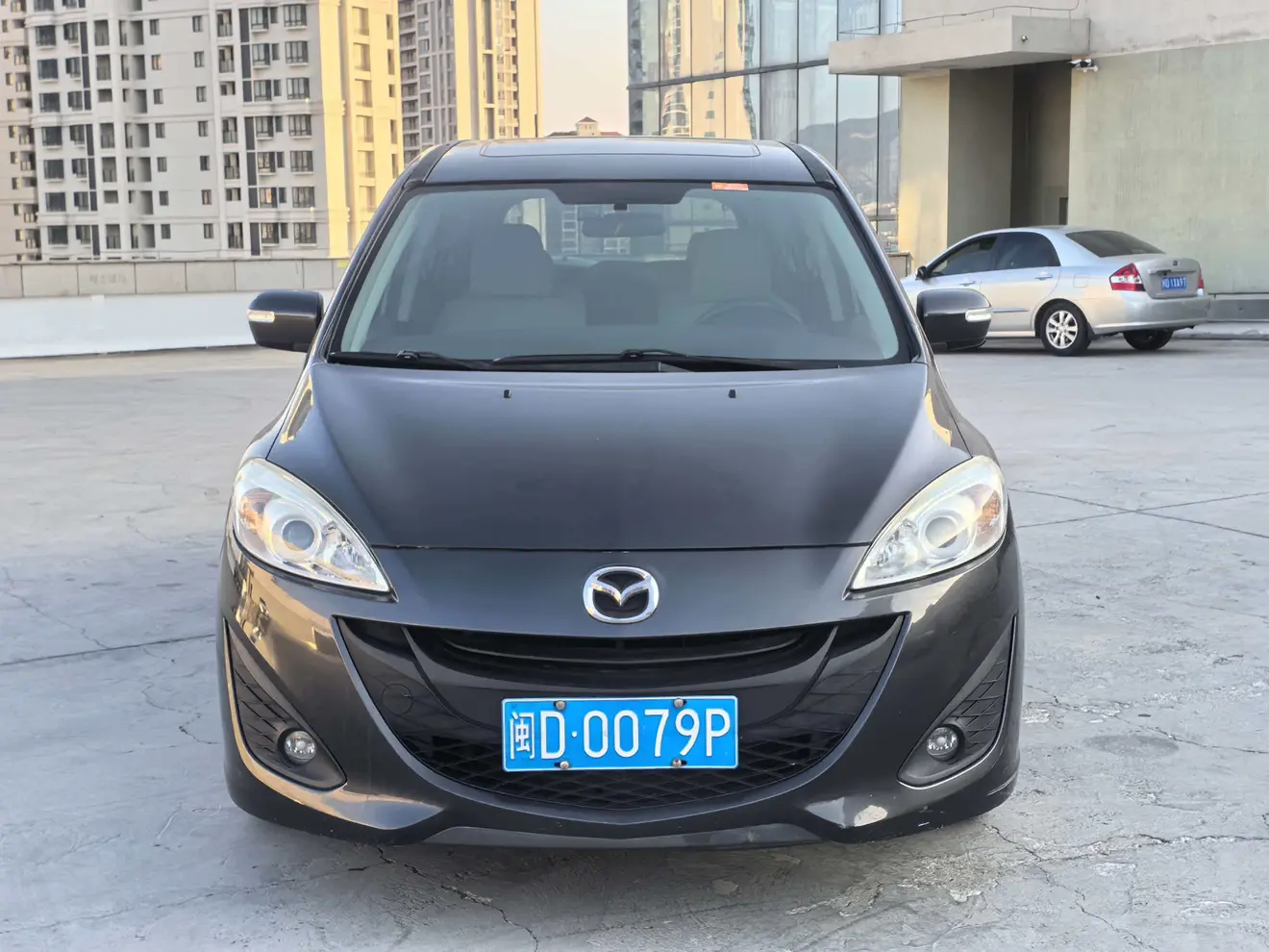 Mazda 5