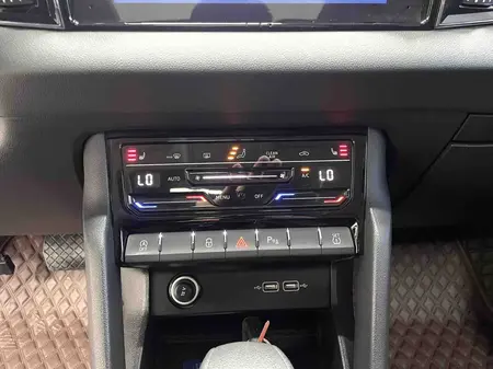 catalog-car-12