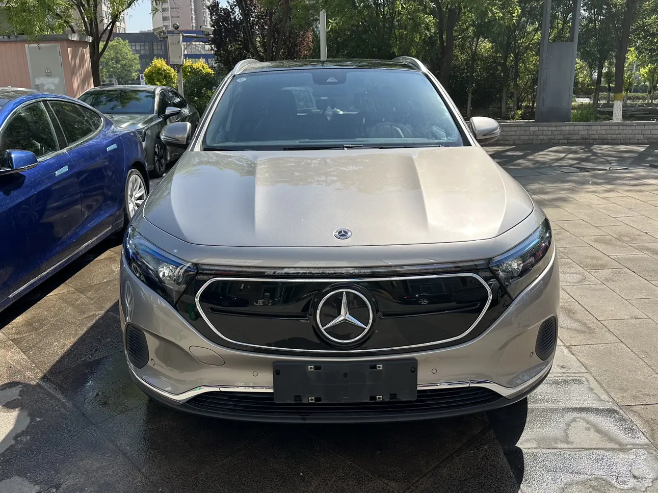 Mercedes-Benz Mercedes Benz EQA