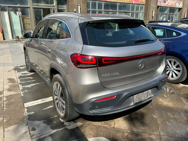 Mercedes-Benz Mercedes Benz EQA