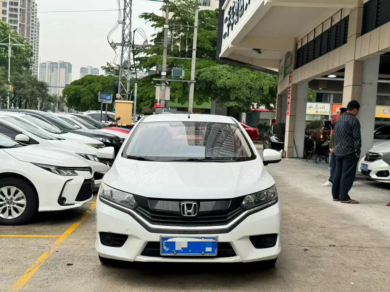 Honda Gray