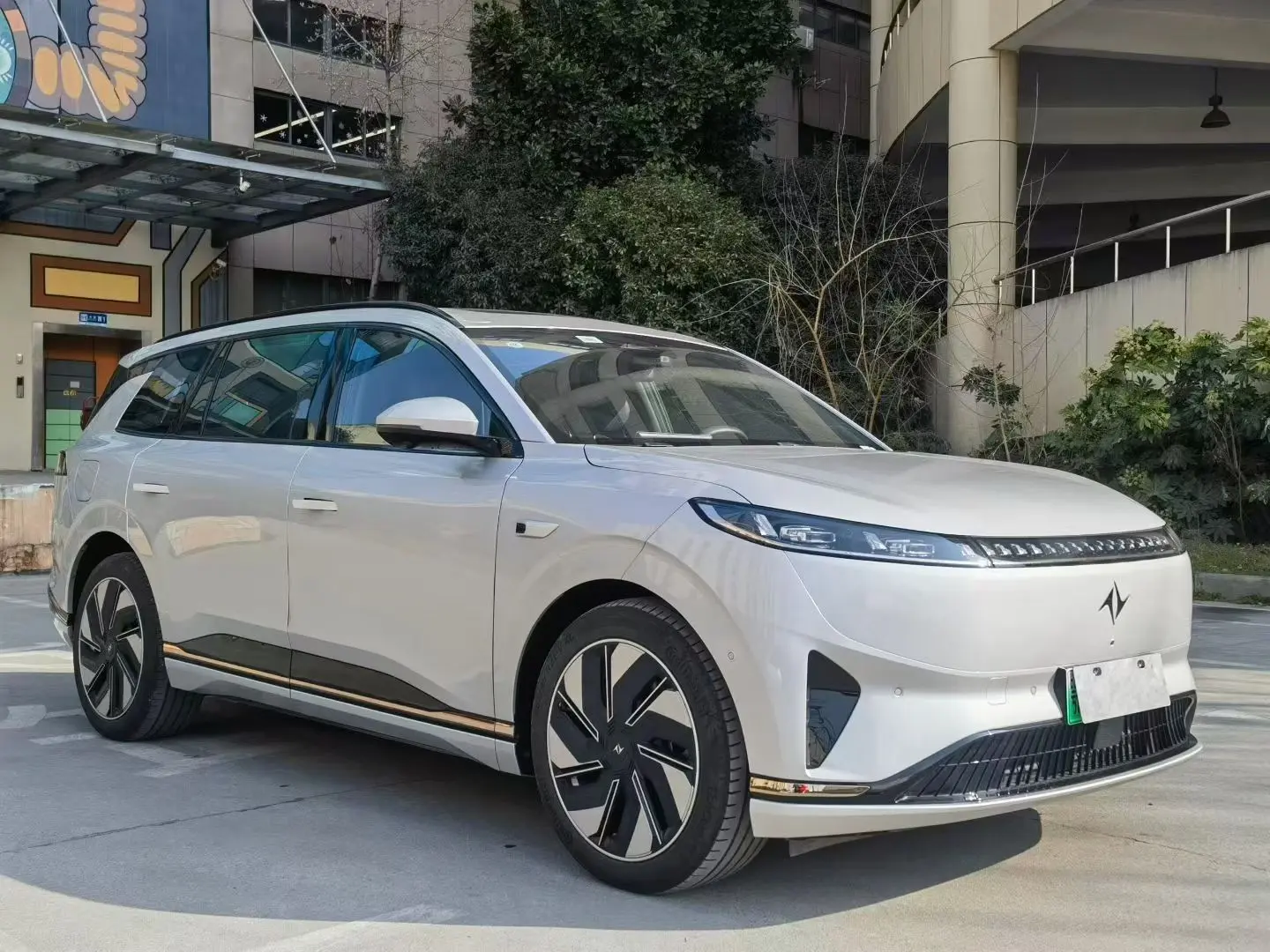 Dongfeng Yipai 008