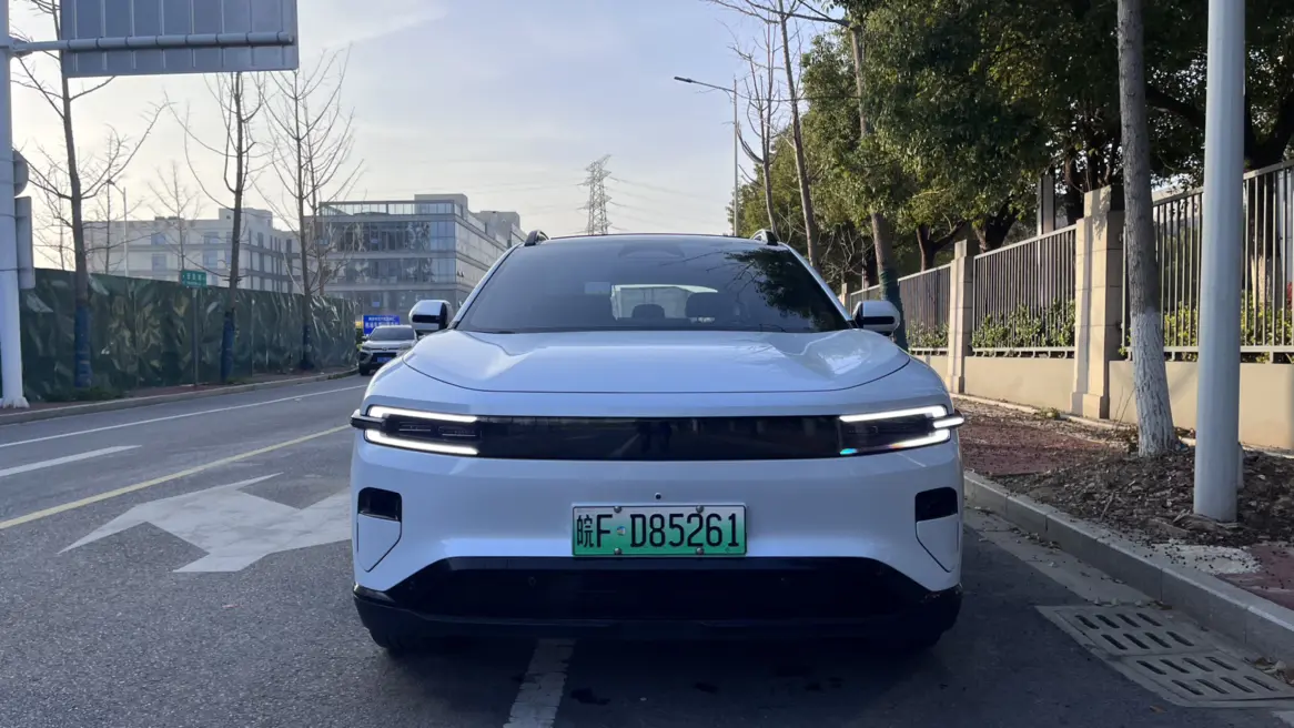 Changan Qiyuan E07