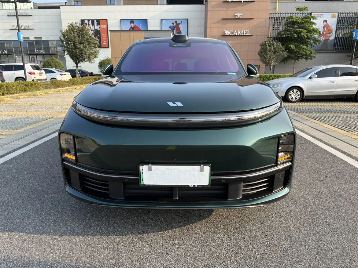 Lixiang L7