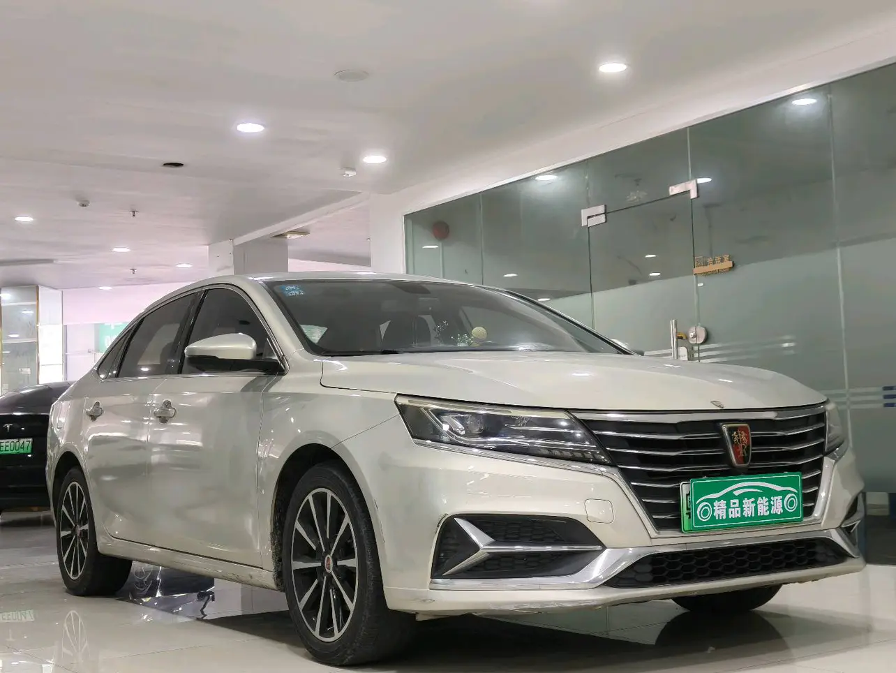 Roewe ei6