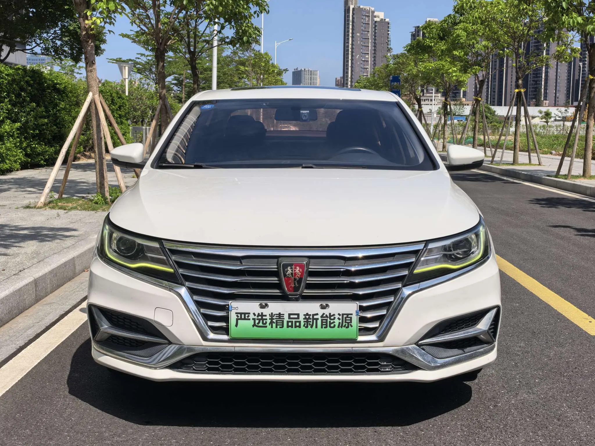 Roewe ei6