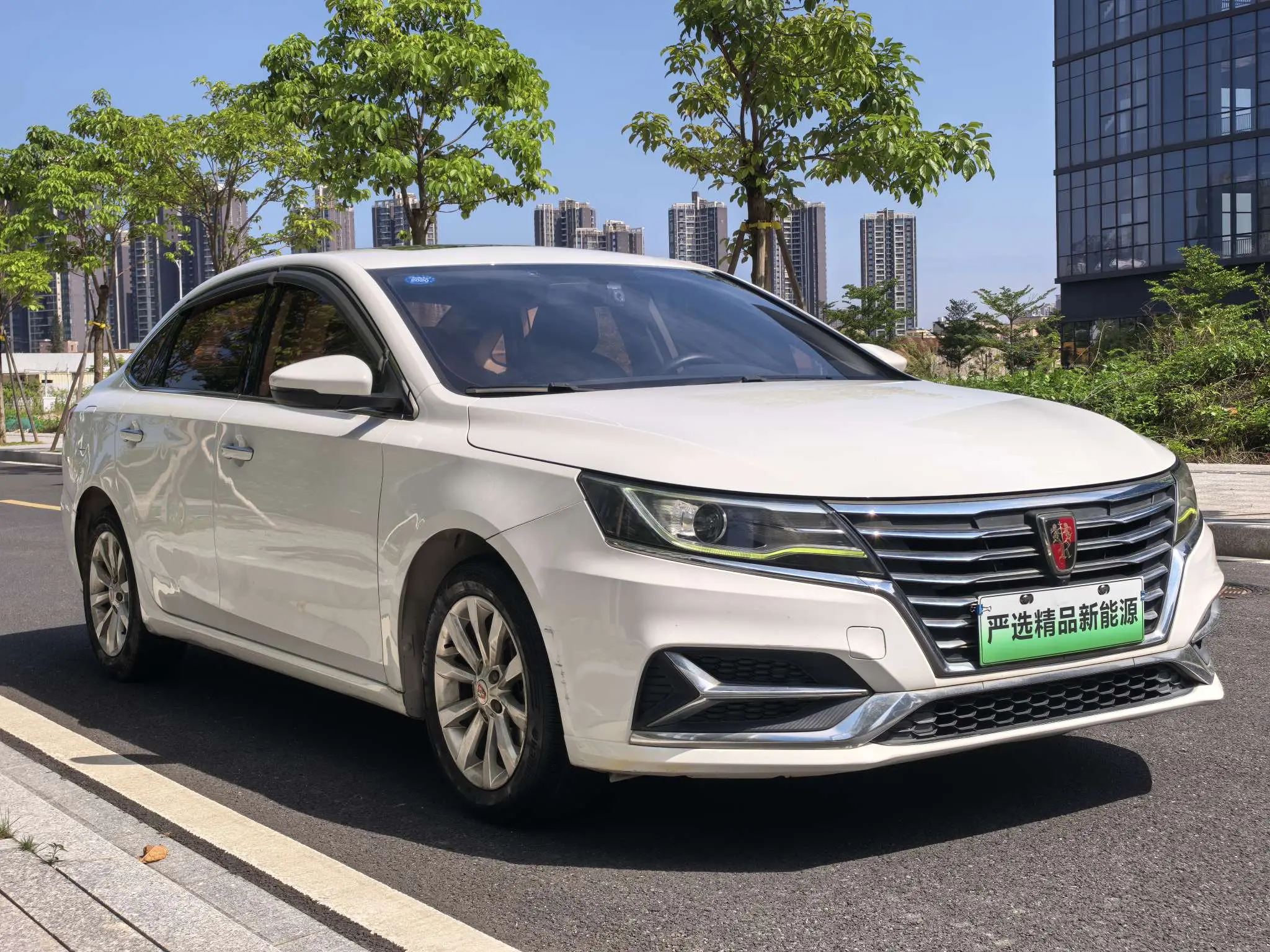 Roewe ei6