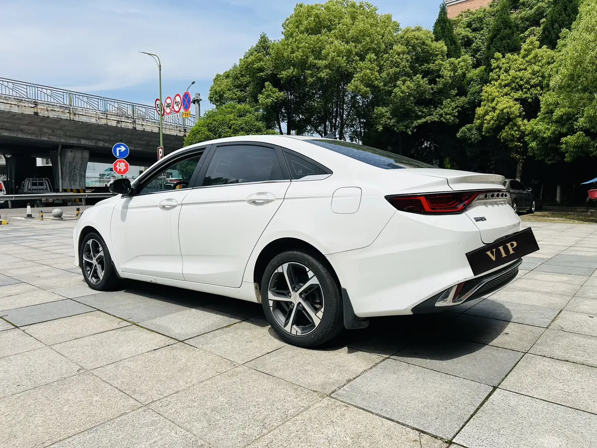 Geely Emgrand L