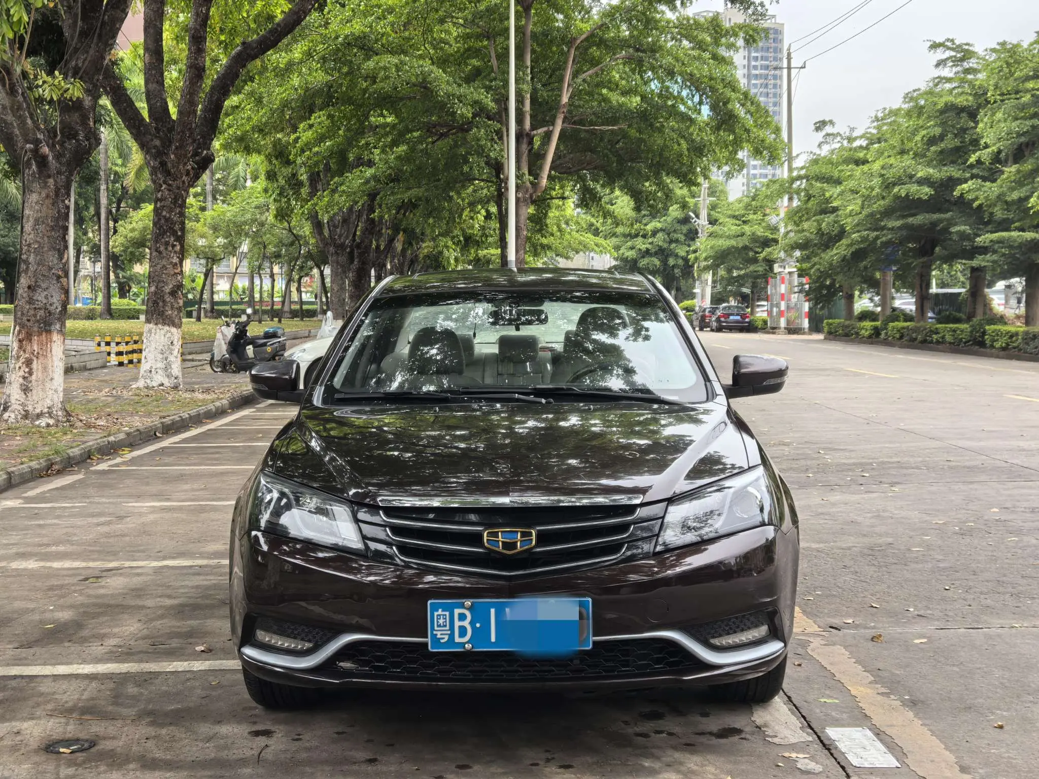 Geely emgrand