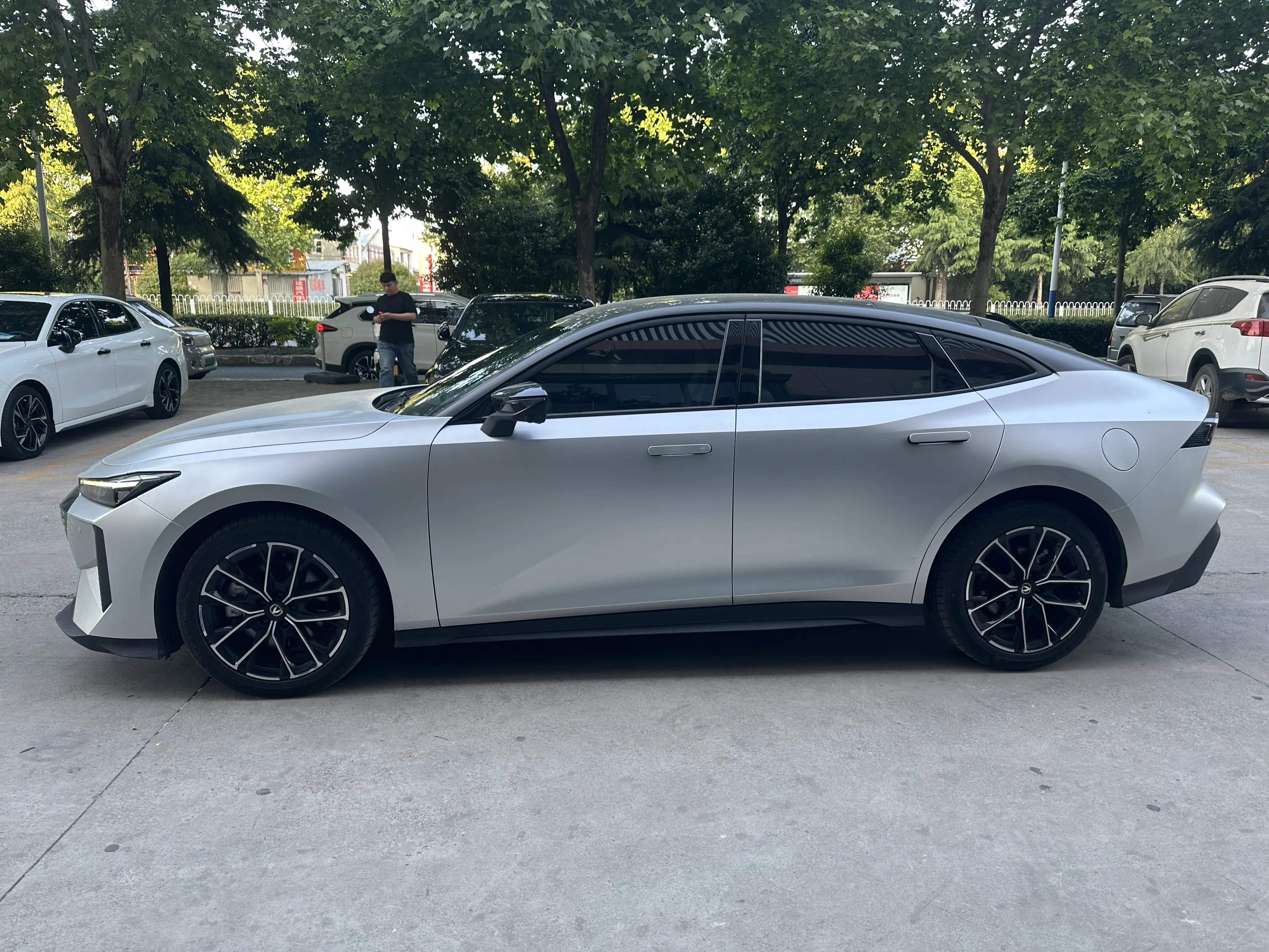 Changan UNI-V
